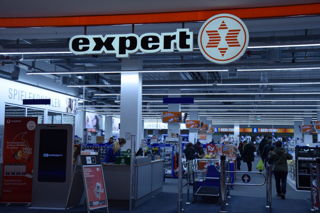 expert 1